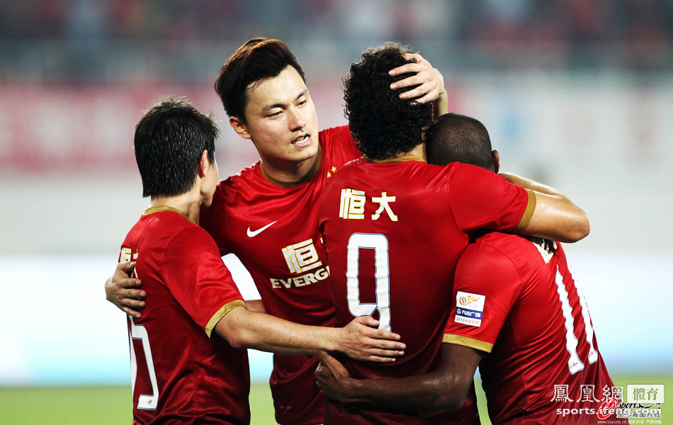 包含恒大胜泰达,豪取联赛领先的词条 包含恒大胜泰达,豪取联赛领先的词条