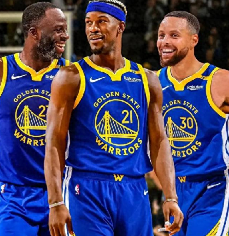 进攻全面开花,球队艰难击败对手获得胜利的简单介绍 进攻全面开花,球队艰难击败对手获得胜利的简单介绍