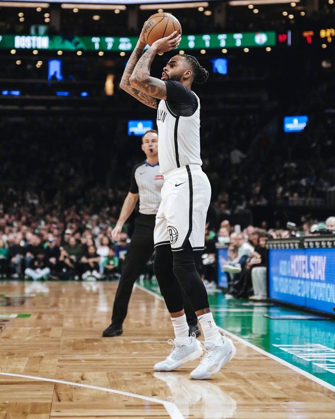 步行者逆转篮网,遭遇四连败 步行者逆转篮网,遭遇四连败