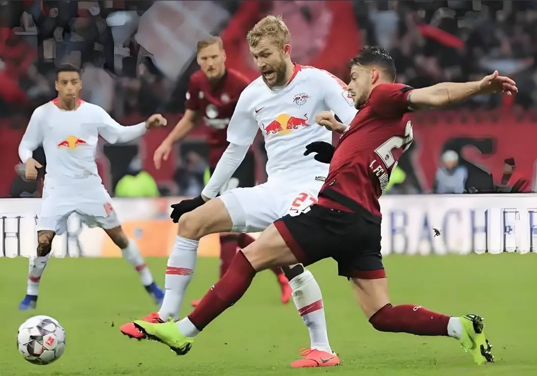 包含沙尔克客场逼平对手,德甲保级压力骤增的词条 包含沙尔克客场逼平对手,德甲保级压力骤增的词条