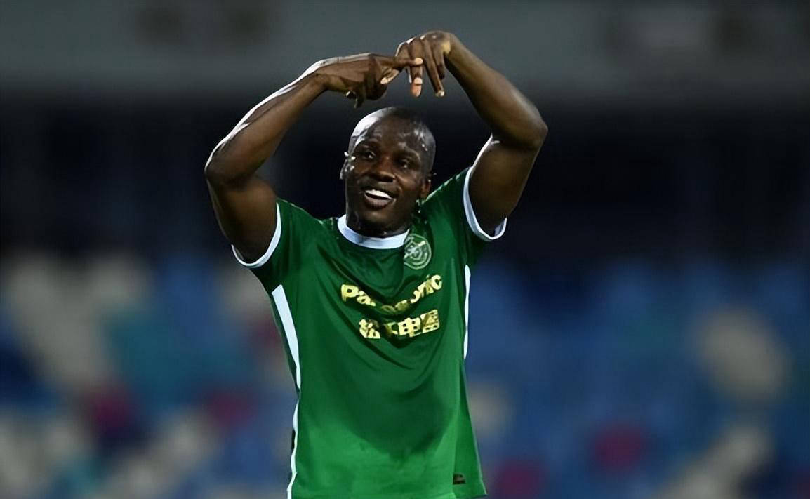 换帅后的足球俱乐部获得胜利! 换帅后的足球俱乐部获得胜利!