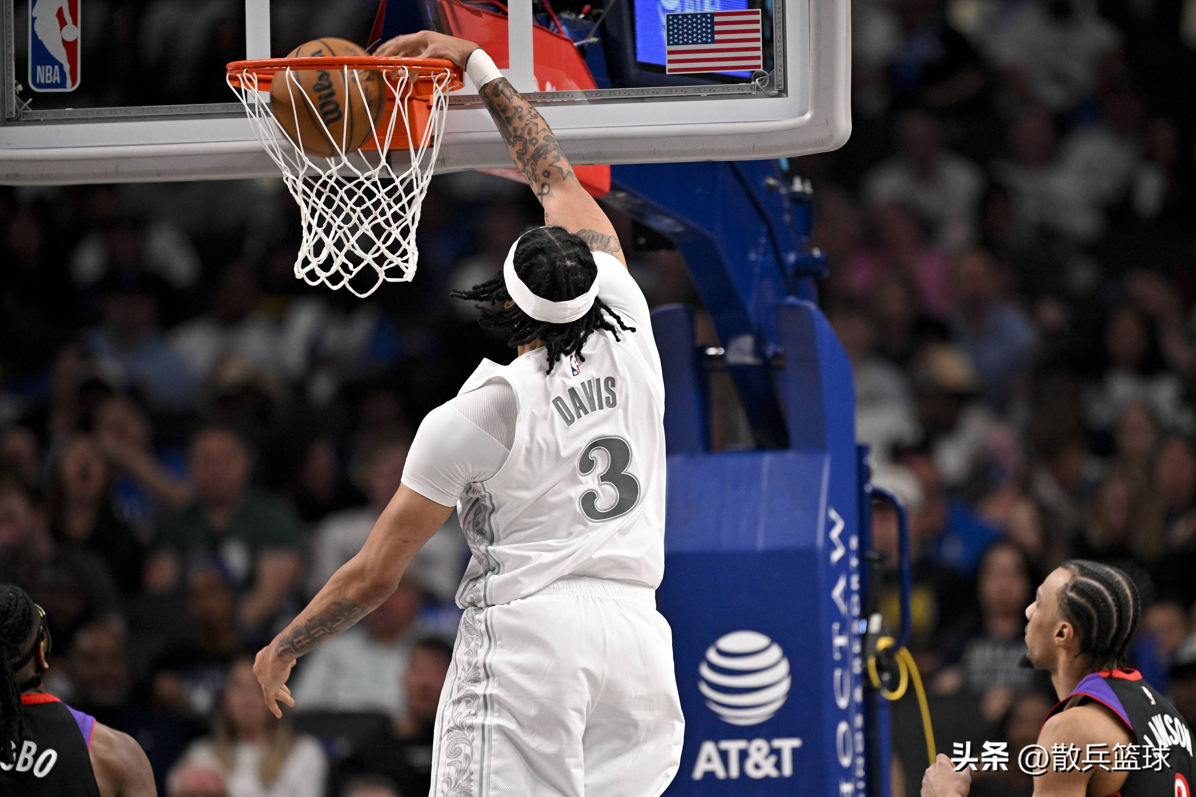 包含尼斯球员备战心态稳定，全队备受瞩目要强的词条