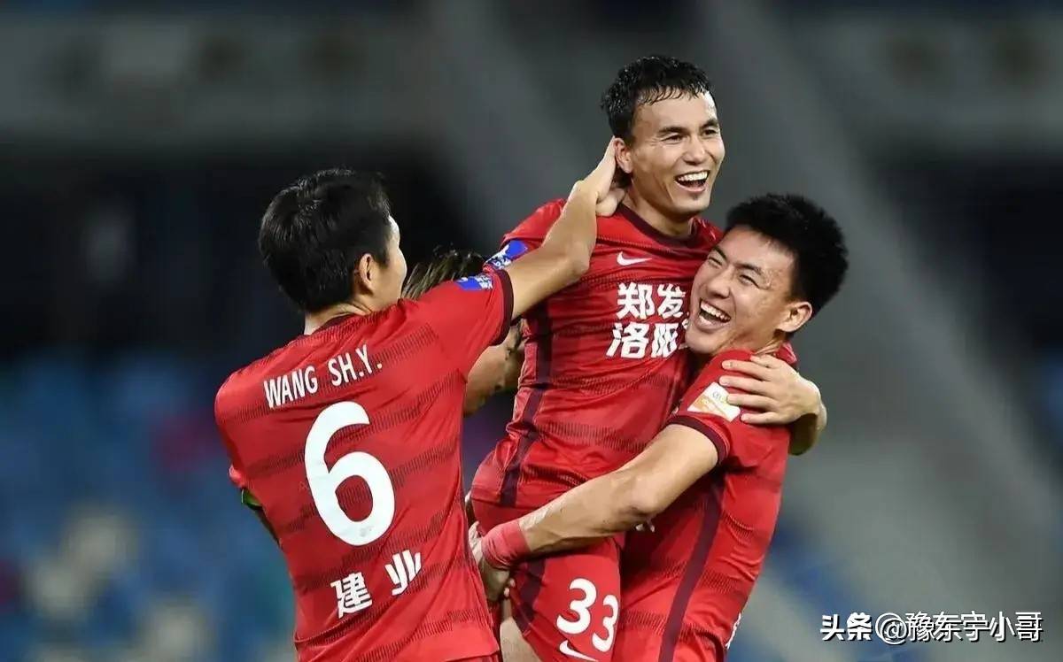 包含亚泰主场大胜深圳，拿下保级关键胜利的词条