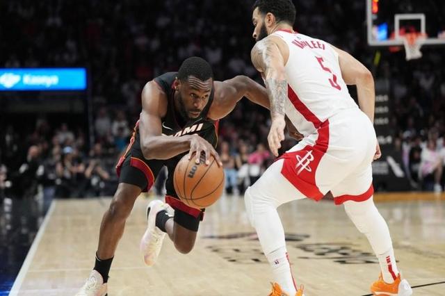 美国球员在国际赛场上闪耀光芒 美国球员在国际赛场上闪耀光芒