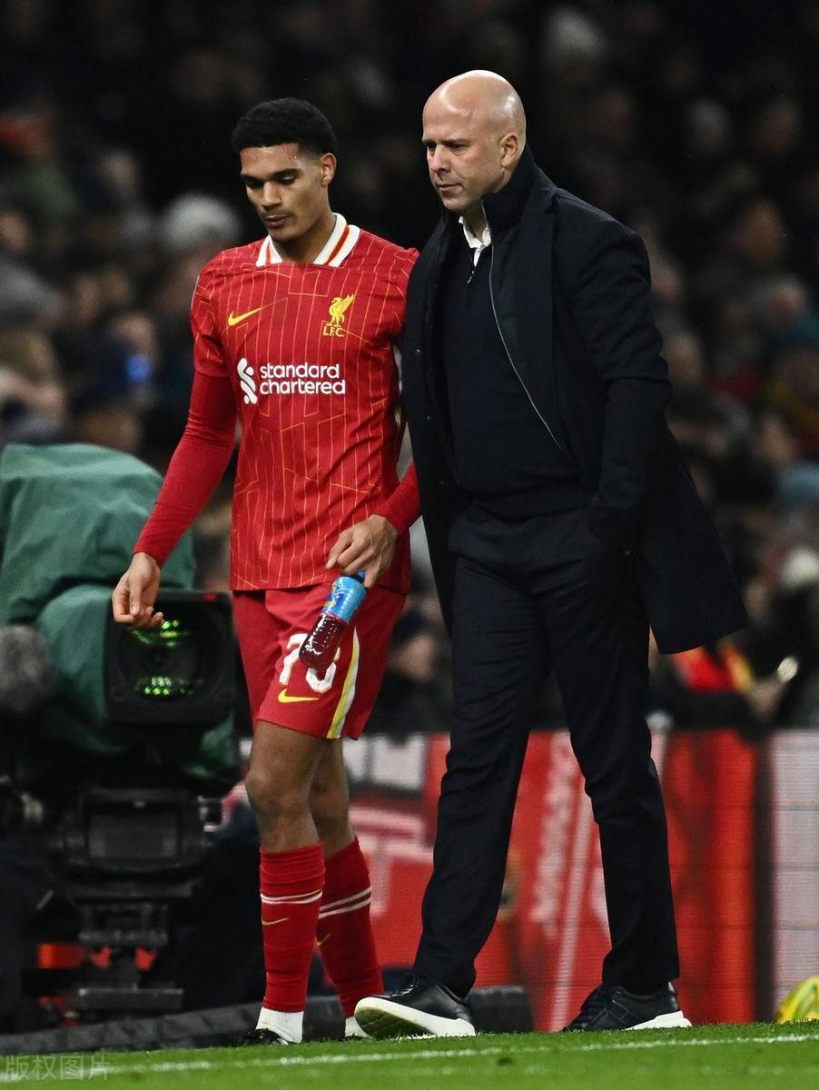 利物浦客场失利,英超前四形势岌岌可危 利物浦客场失利,英超前四形势岌岌可危