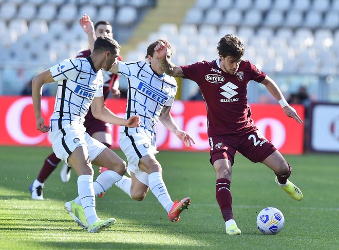 巴勒莫在主场对战弗洛西诺内 巴勒莫在主场对战弗洛西诺内