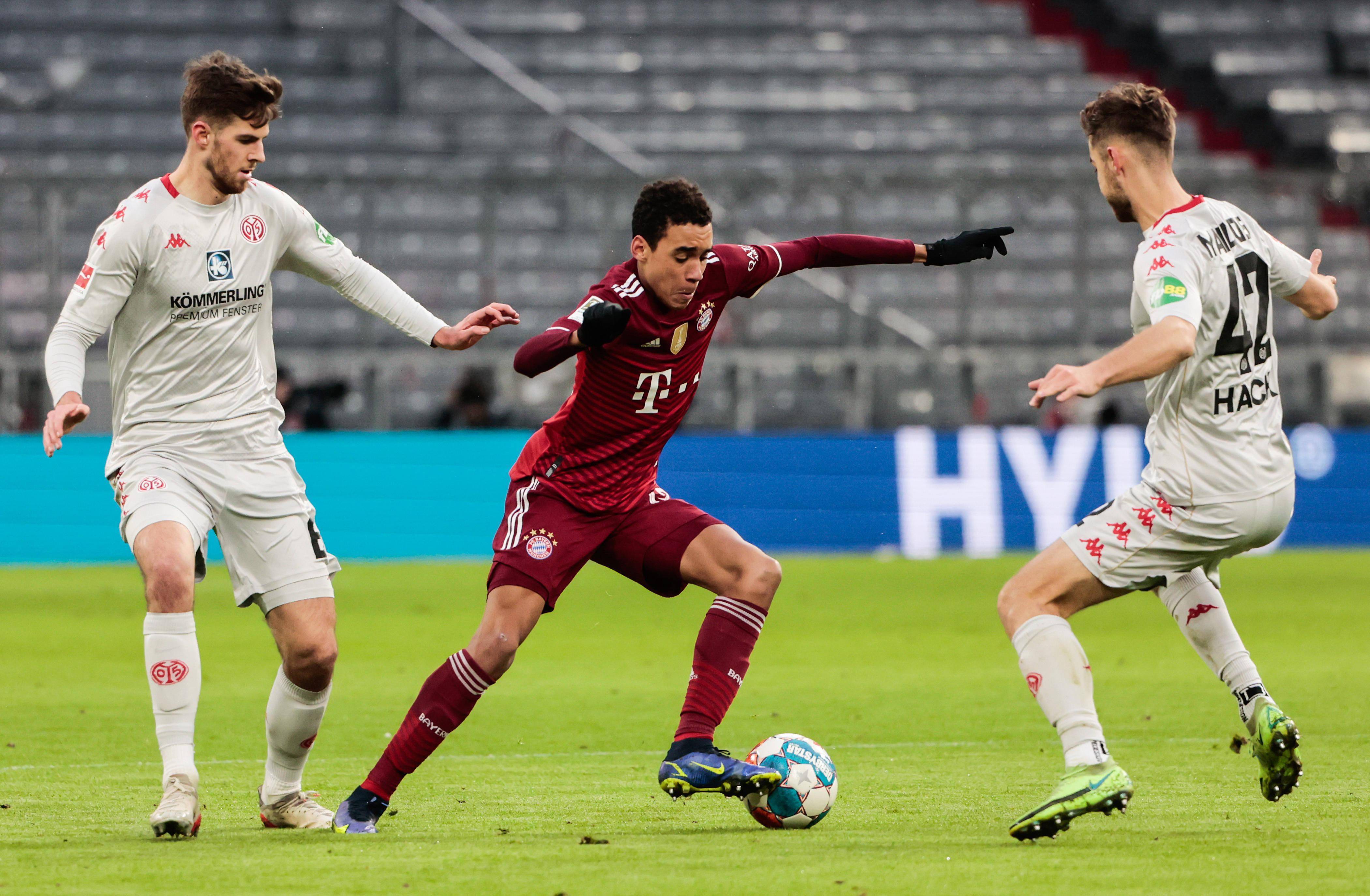 美因茨队再陷困境,球队急需振作 美因茨队再陷困境,球队急需振作