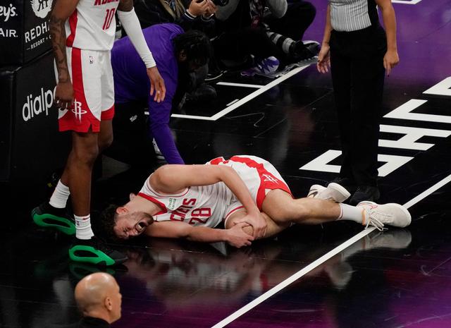 关于里约热内卢队球员在训练中遭遇受伤的信息 关于里约热内卢队球员在训练中遭遇受伤的信息