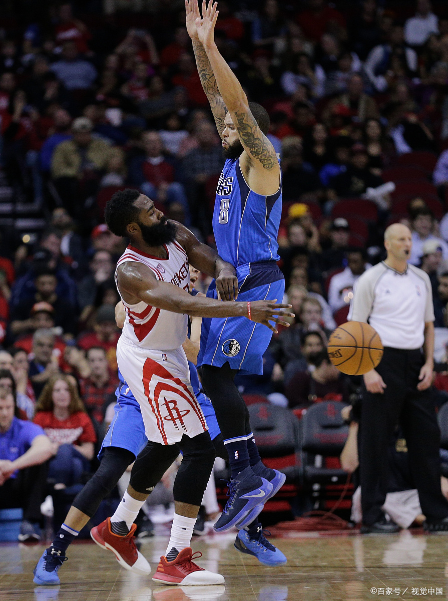 FB体育在线-火箭逆转击败对手，哈登表现稳定
