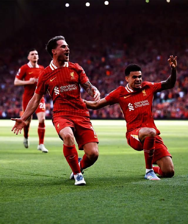 利物浦血战巴萨,英超重回巅峰 利物浦血战巴萨,英超重回巅峰