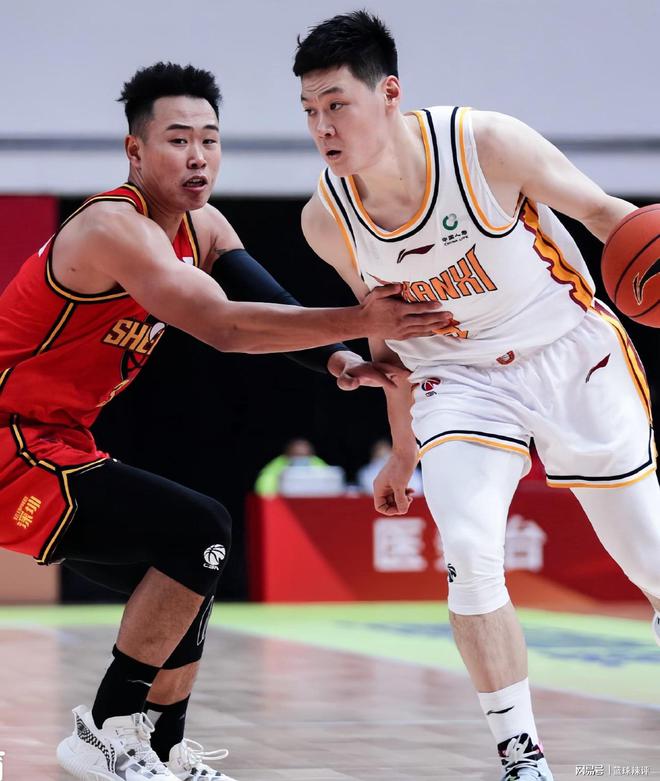 包含辽宁队力克新疆,实现五连胜的词条 包含辽宁队力克新疆,实现五连胜的词条