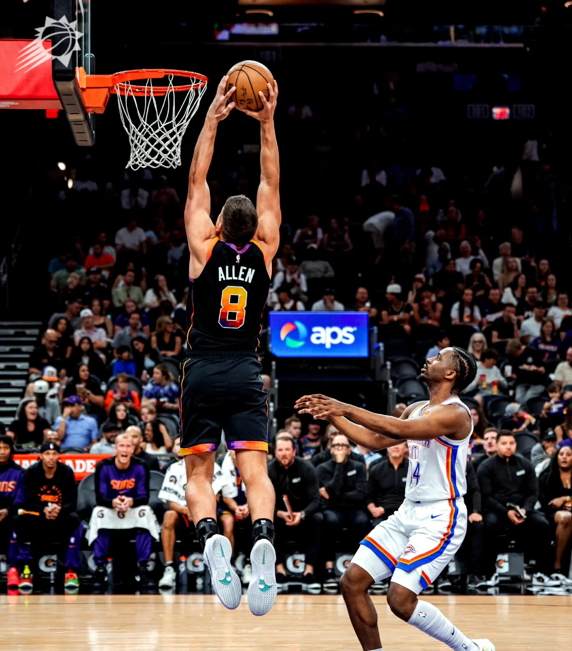 快船队擒下主要对手实现领先 快船队擒下主要对手实现领先