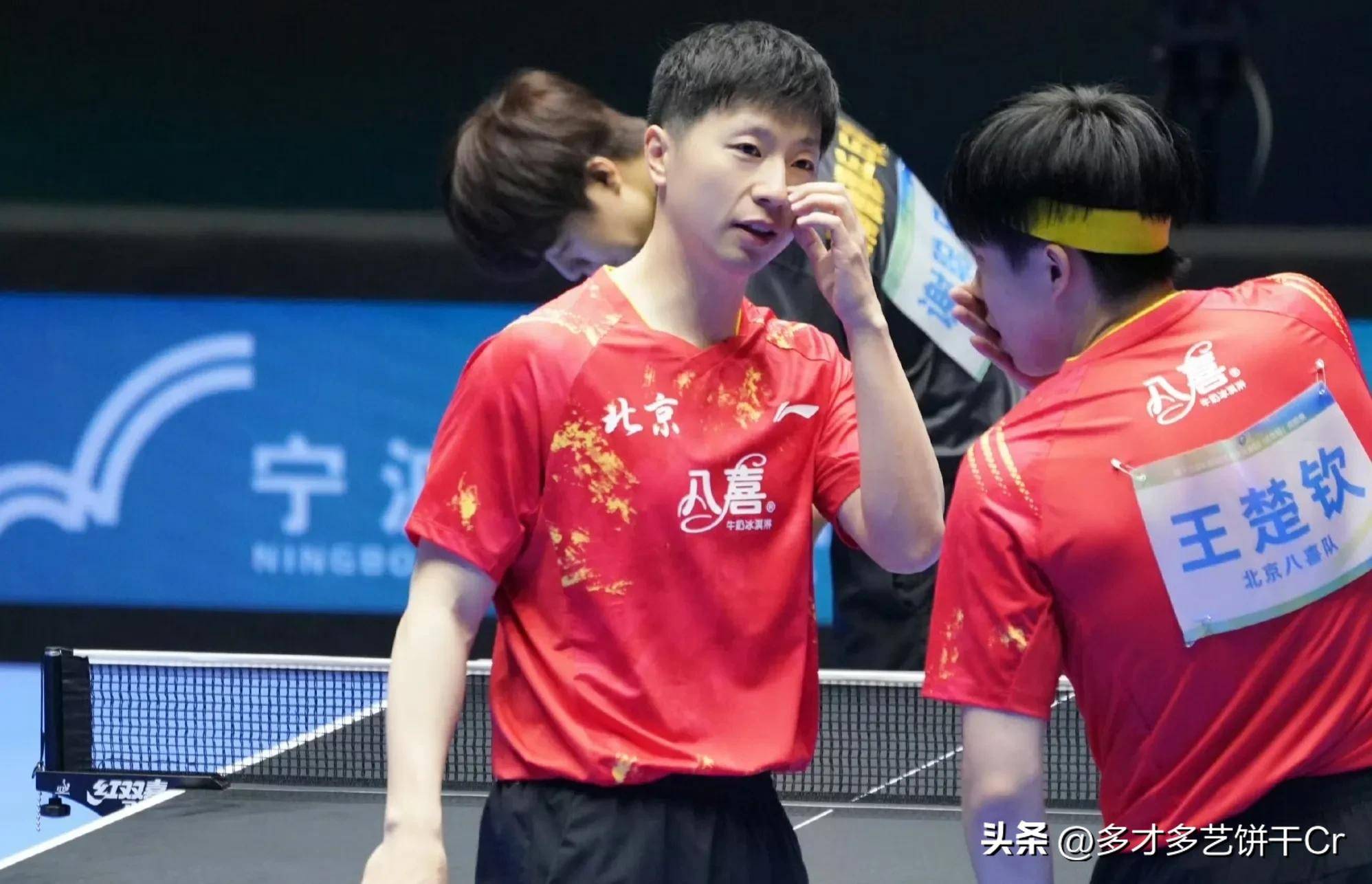 福建队在比拼中表现出色,成功压倒对手 福建队在比拼中表现出色,成功压倒对手