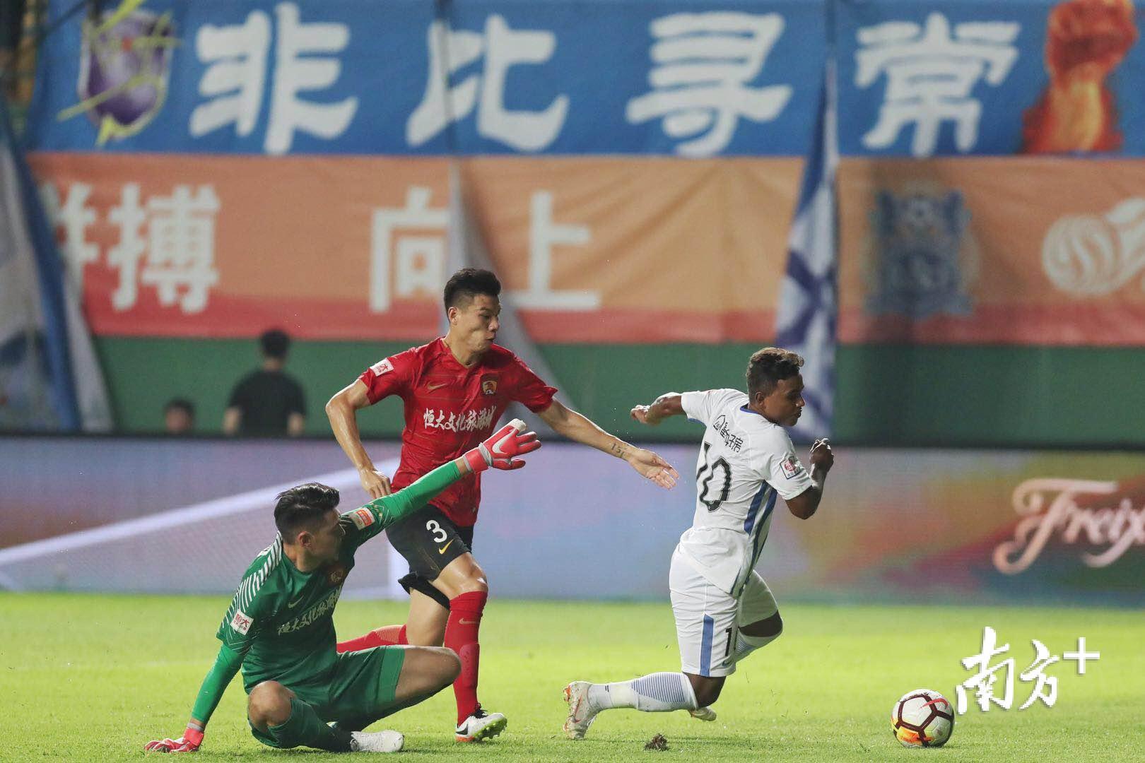 广州恒大客场击败贵州恒丰,继续强势的简单介绍 广州恒大客场击败贵州恒丰,继续强势的简单介绍