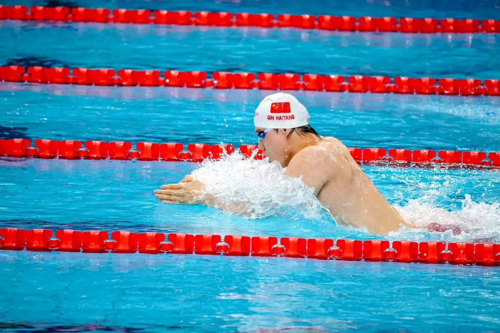 澳大利亚游泳队再添金牌,中国游泳队表现出色的简单介绍 澳大利亚游泳队再添金牌,中国游泳队表现出色的简单介绍