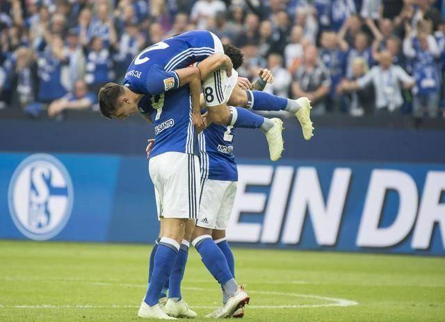 包含沙尔克04遭遇不敌,客场失利的词条 包含沙尔克04遭遇不敌,客场失利的词条