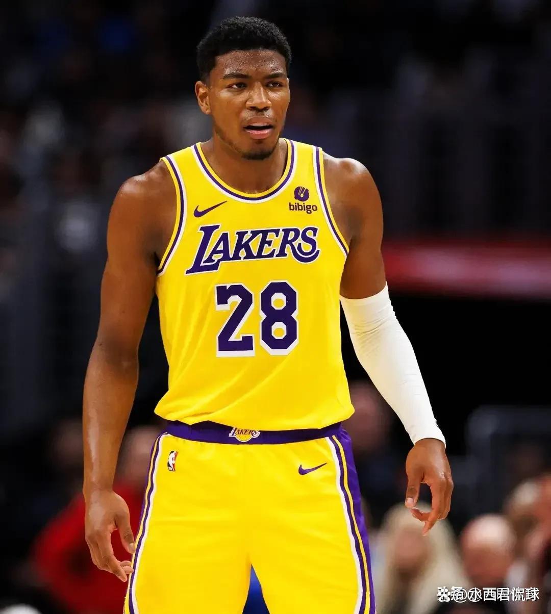 湖人豪胜马刺,取得赛季第十一胜! 湖人豪胜马刺,取得赛季第十一胜!