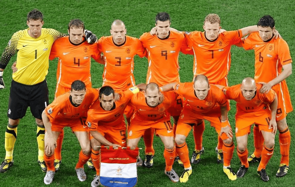 欧国联热议:德国队迎战荷兰,胜算几何? 欧国联热议:德国队迎战荷兰,胜算几何?