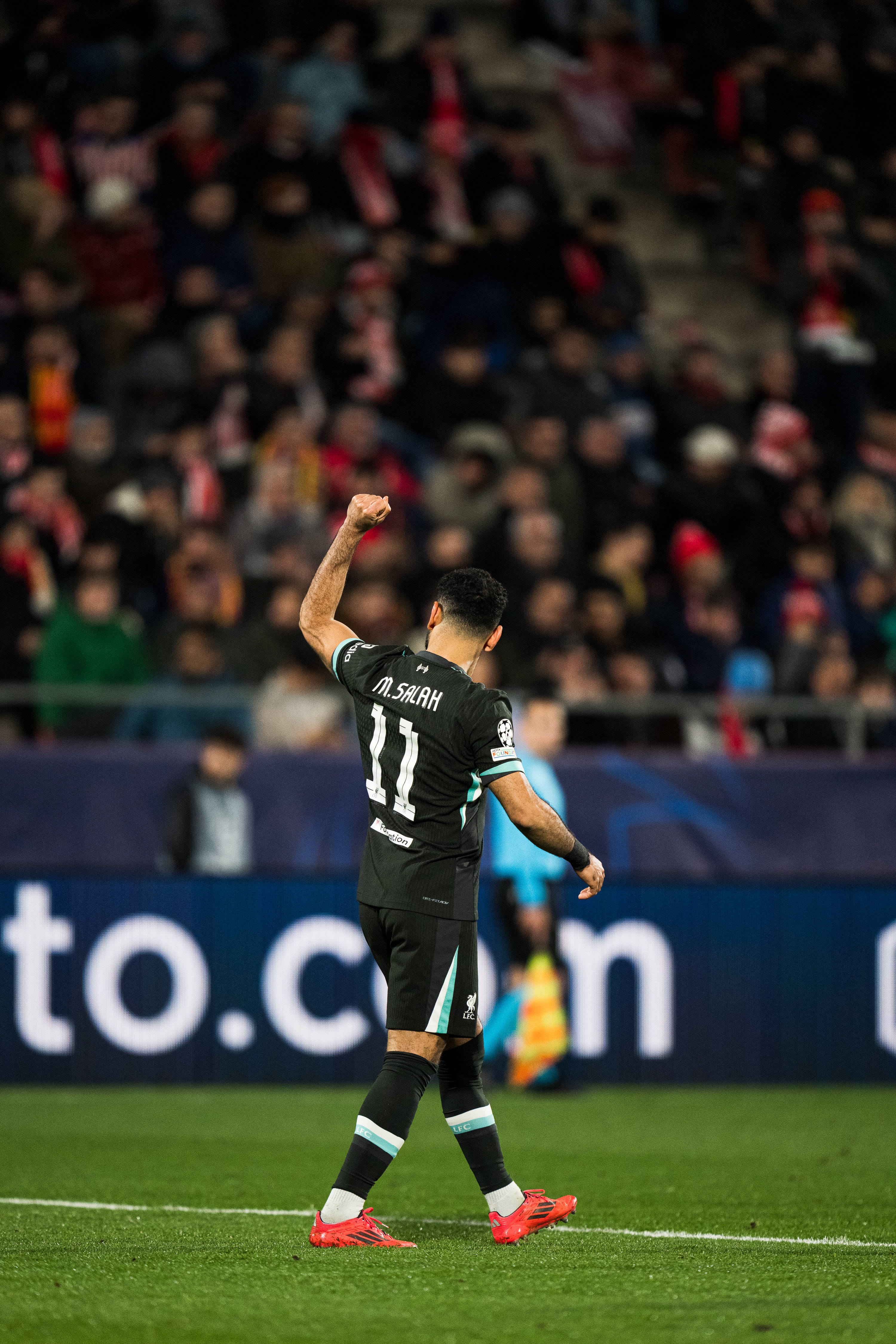 包含尤文图斯客场击败利物浦,欧冠比赛赢得关键胜利的词条 包含尤文图斯客场击败利物浦,欧冠比赛赢得关键胜利的词条