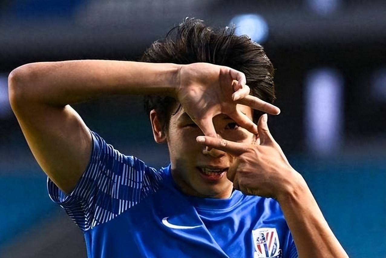 上海绿地申花不敌大连一方,客场失利 上海绿地申花不敌大连一方,客场失利