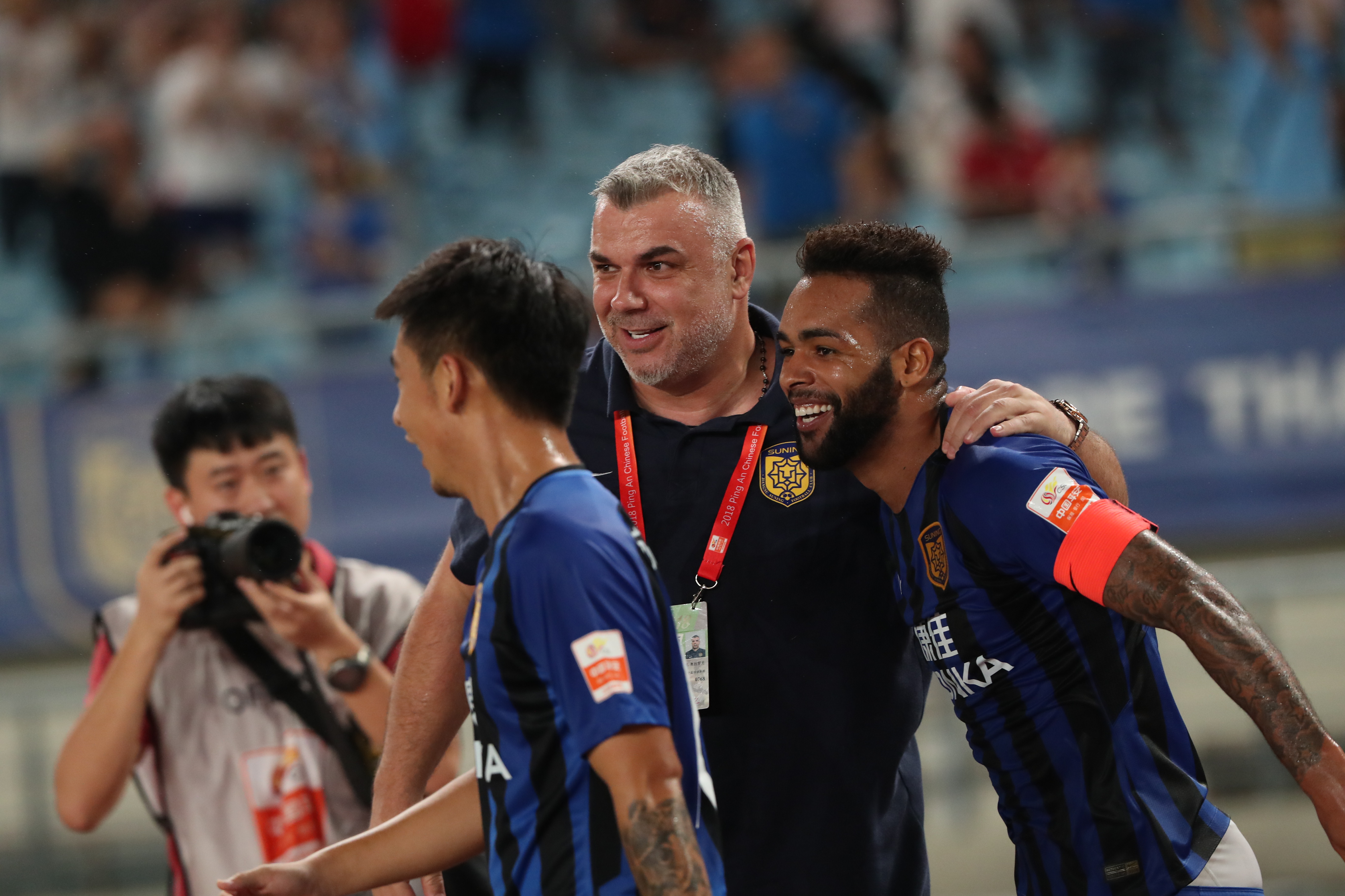 广州富力主场大胜,继续追赶积分榜前焦 广州富力主场大胜,继续追赶积分榜前焦