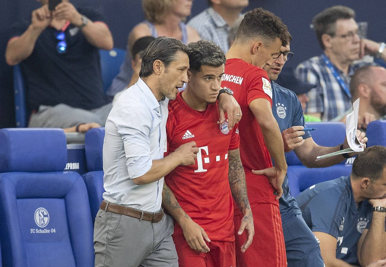 沙尔克连续三场不胜,危机四伏 沙尔克连续三场不胜,危机四伏