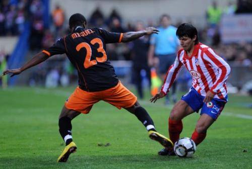 阿拉维斯客场战平埃瓦尔,保持不败 阿拉维斯客场战平埃瓦尔,保持不败