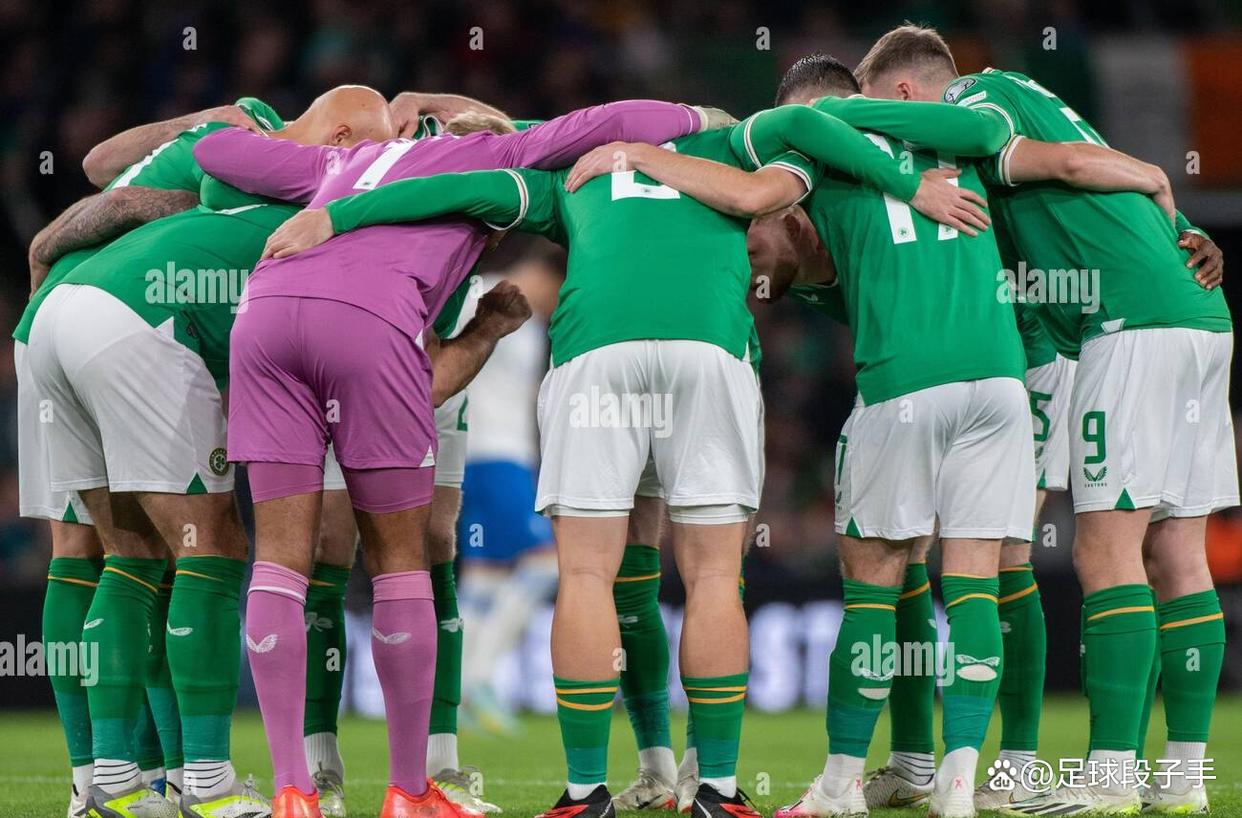 英格兰主场大胜摩尔多瓦,继续保持不败 英格兰主场大胜摩尔多瓦,继续保持不败