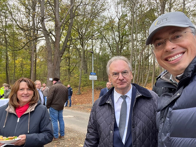 包含云达不莱梅迎来关键一战，势不可挡的词条