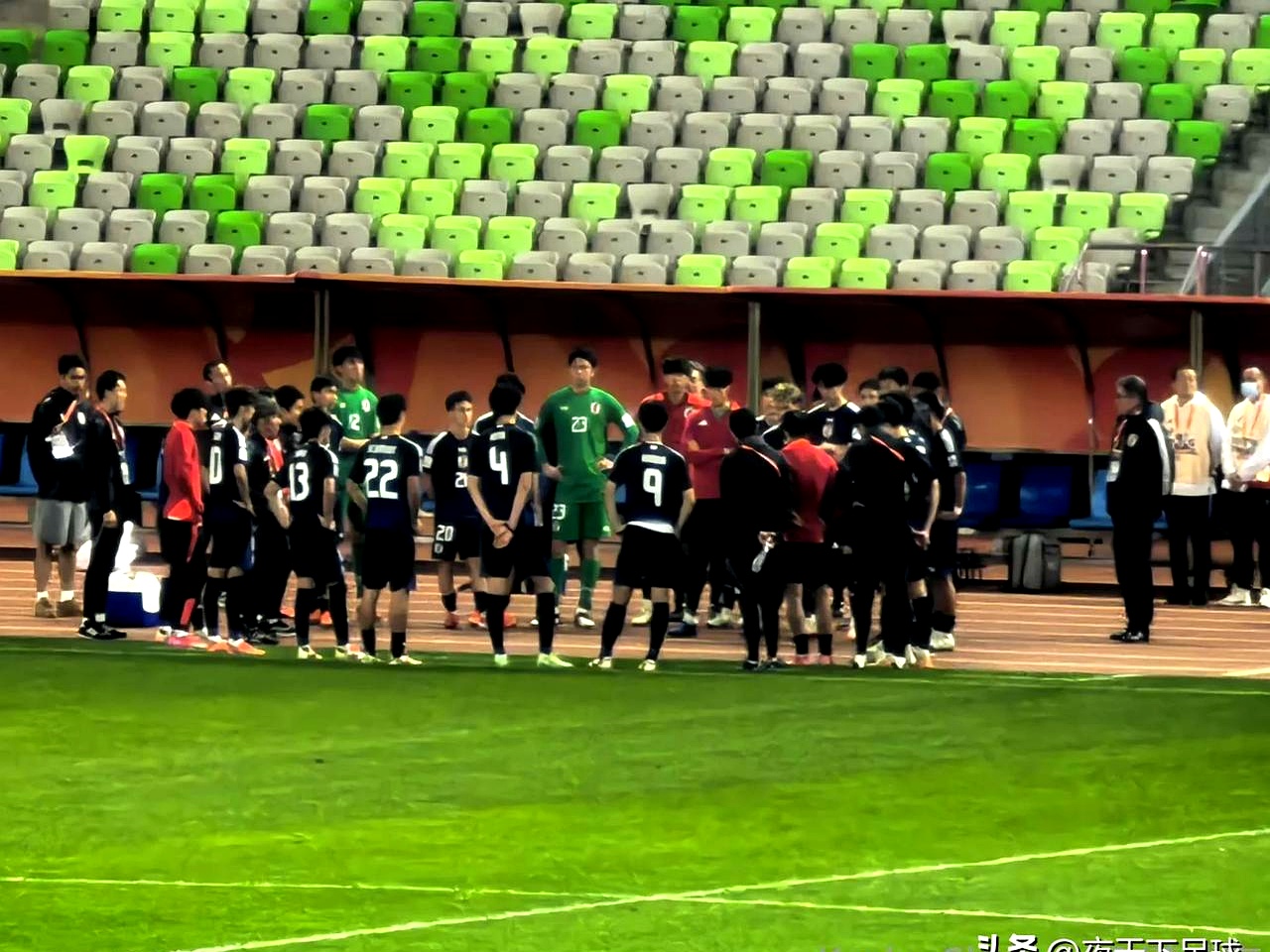 包含顶级球队的对决赛深刻印象球迷的词条 包含顶级球队的对决赛深刻印象球迷的词条