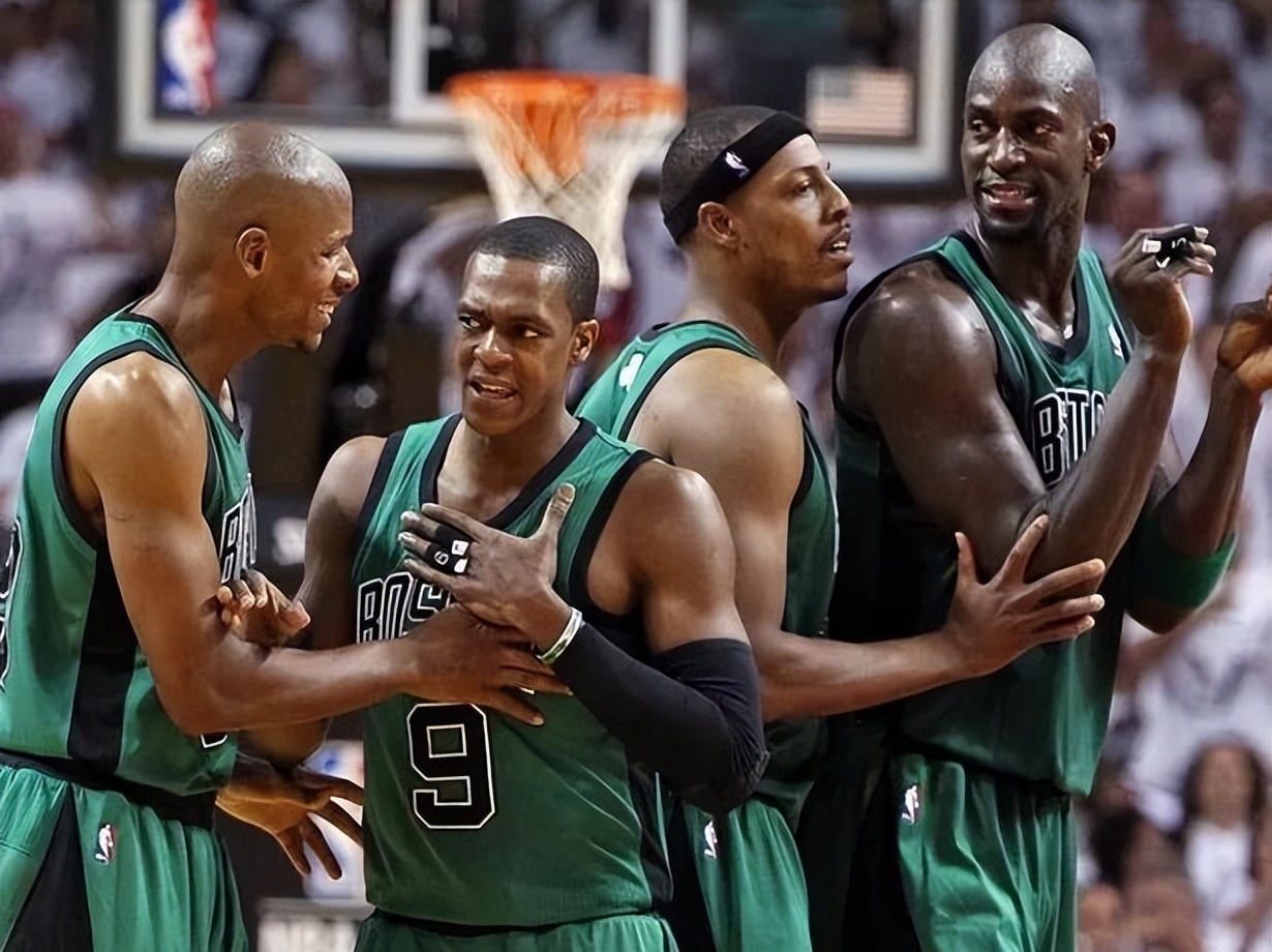 凯尔特人凭借团队合作,反超成功 凯尔特人凭借团队合作,反超成功