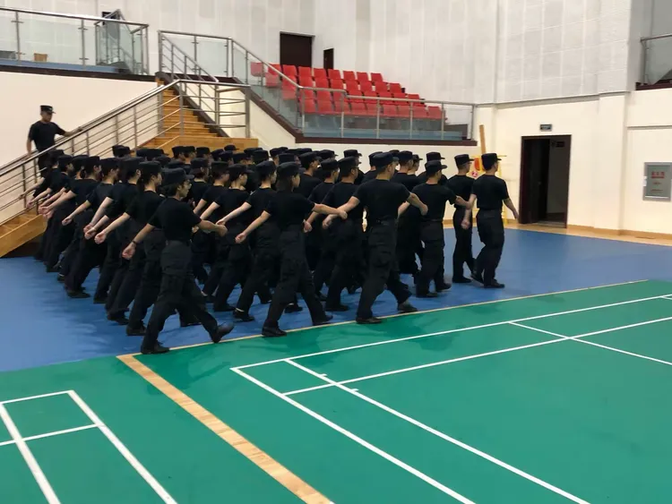 紧张氛围弥漫,各队备战已到白热化阶段 紧张氛围弥漫,各队备战已到白热化阶段