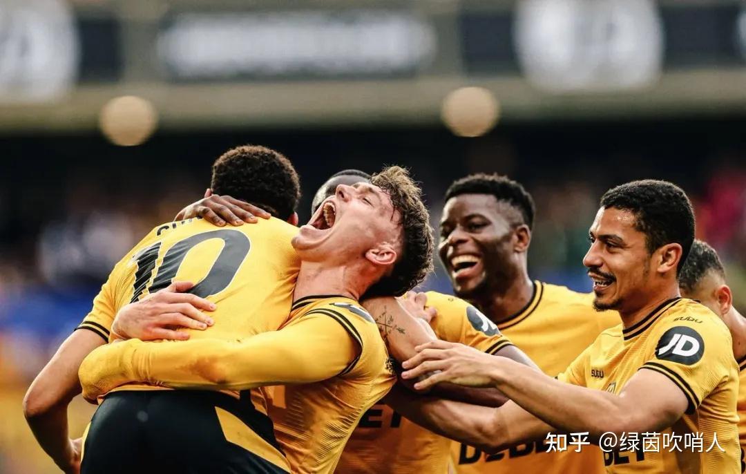 南安普顿客场逼平狼队,英超保级压力缓解,圣徒士气大振 南安普顿客场逼平狼队,英超保级压力缓解,圣徒士气大振