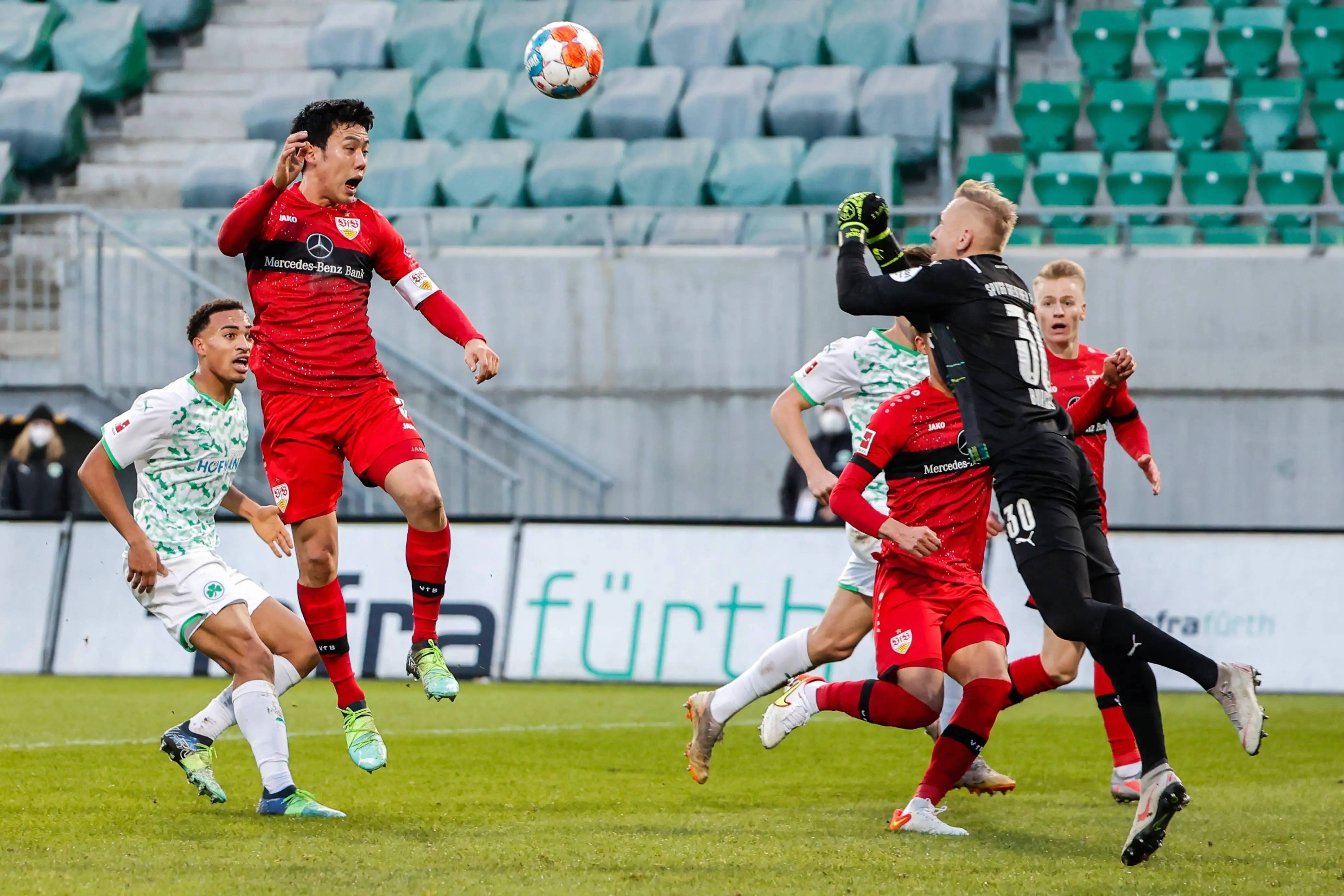 不莱梅主场一球小胜弗赖堡，德甲保级压力骤增