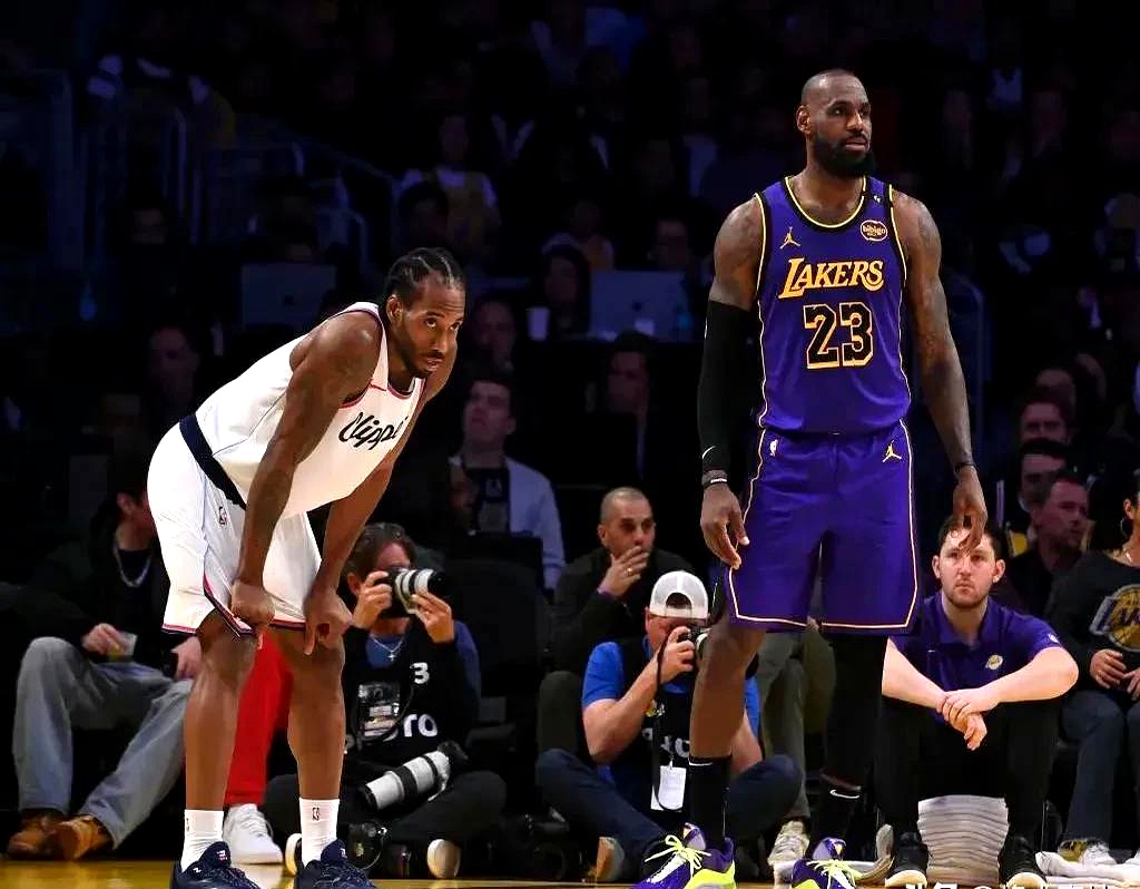 洛杉矶湖人遭遇逆转,失去胜利机会 洛杉矶湖人遭遇逆转,失去胜利机会