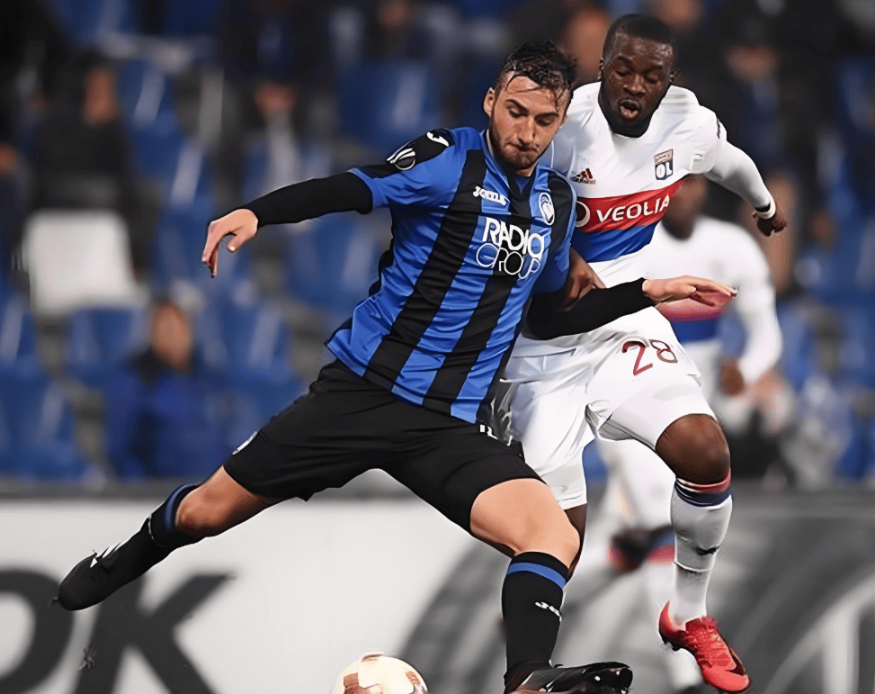 拉齐奥中场表现亮眼,助球队夺得关键胜利 拉齐奥中场表现亮眼,助球队夺得关键胜利