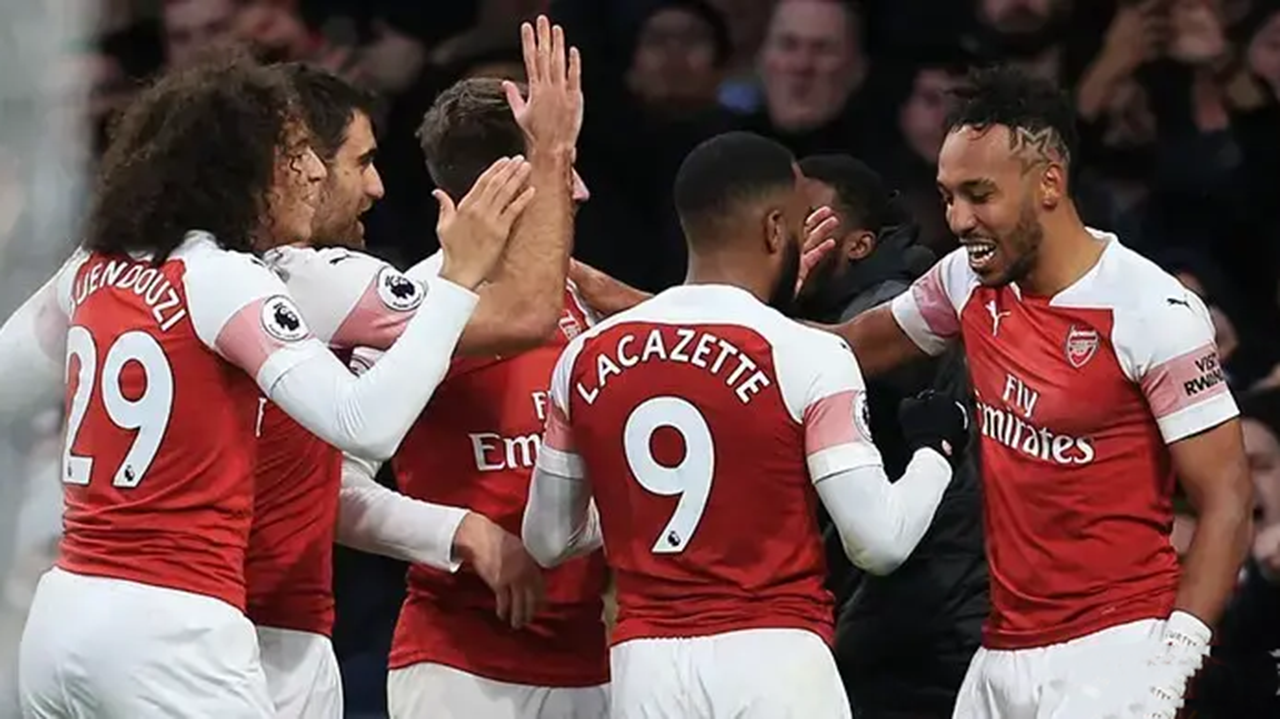 包含马洛卡队宣布了新赞助商,俱乐部财政状况稳定的词条 包含马洛卡队宣布了新赞助商,俱乐部财政状况稳定的词条