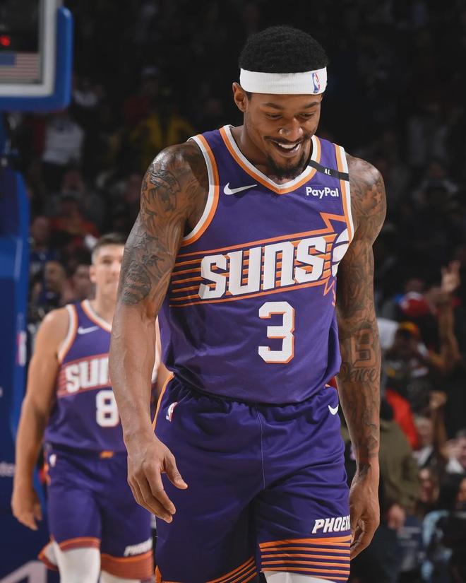 太阳队力克活塞取得胜利 太阳队力克活塞取得胜利