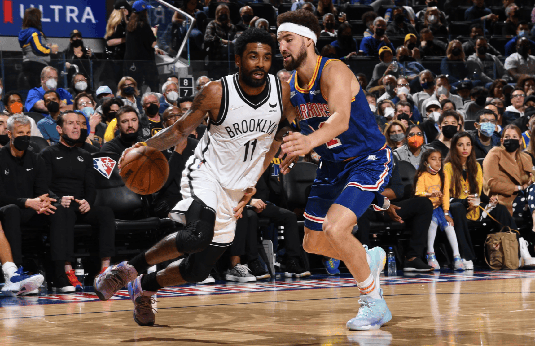 勇士大胜篮网,库里状态回暖 勇士大胜篮网,库里状态回暖