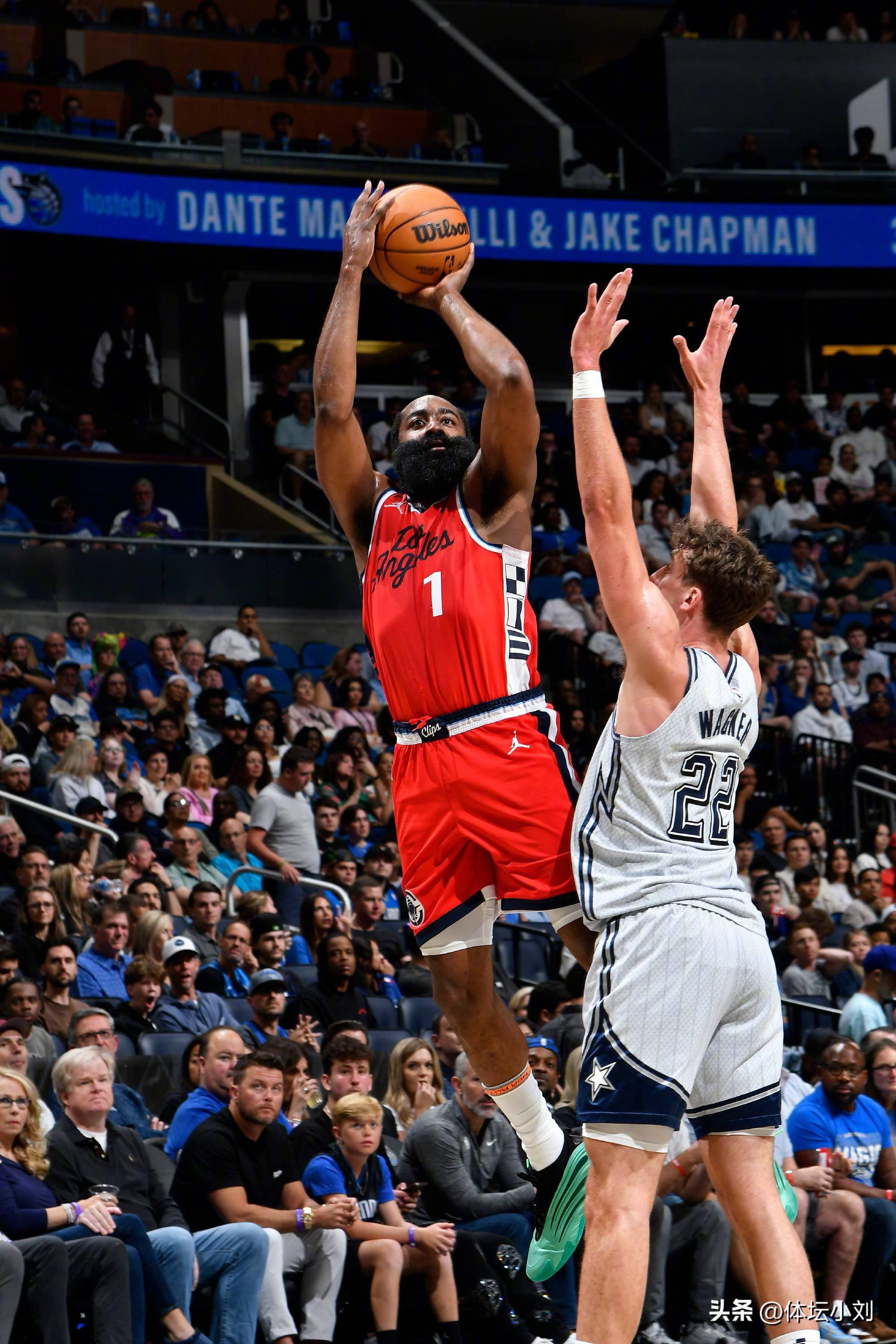 快船不敌森林狼再次失利 快船不敌森林狼再次失利