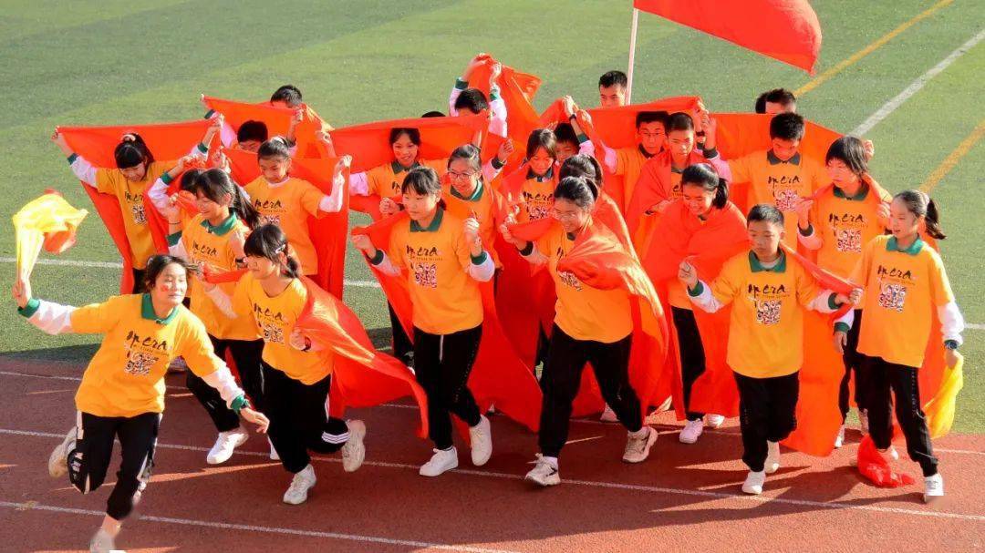 FBsports-包含竞技风采：千里之外的热血较量的词条